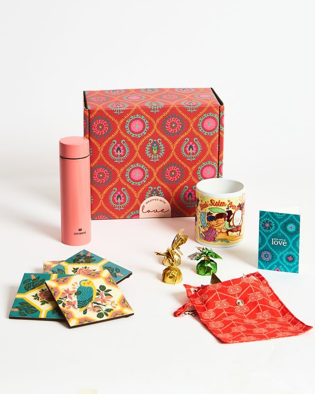 Park Avenue Chumbak Brew.Host.Hydrate Gift Hamper - Set of 4 | For your Sister