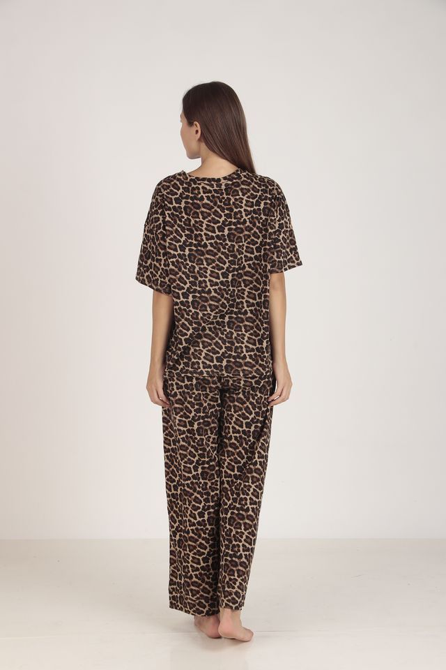 Masha Women's Cheetah Brown Cotton Pajamas | Set | M