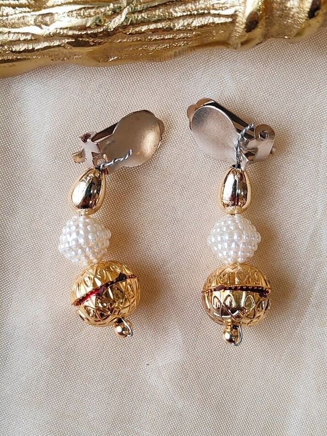 Kids Earring Clip With Moti Work - 4.5 x 0.5 cm