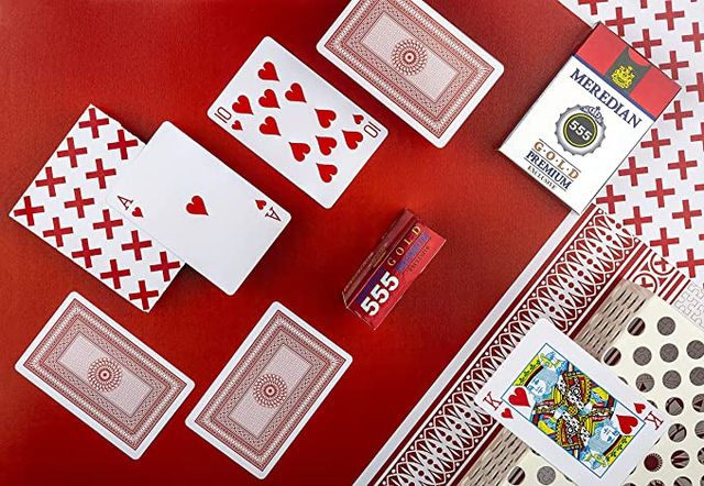 Parksons Playing Cards Plastic Coated Meredian 555 Gold Premium