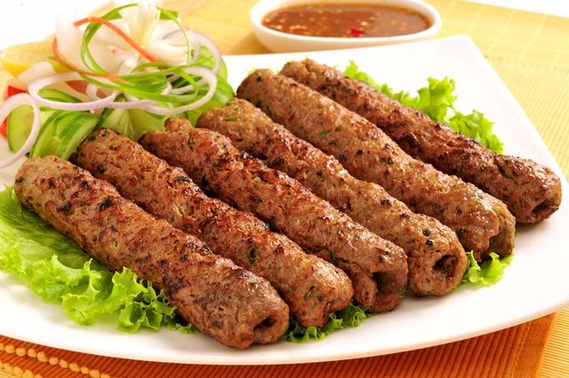 Deli Chic Chicken Lehsuni Seekh Kabab
