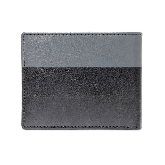 United Colors Of Benetton Men's Solid Leather Passcase Wallet | Black