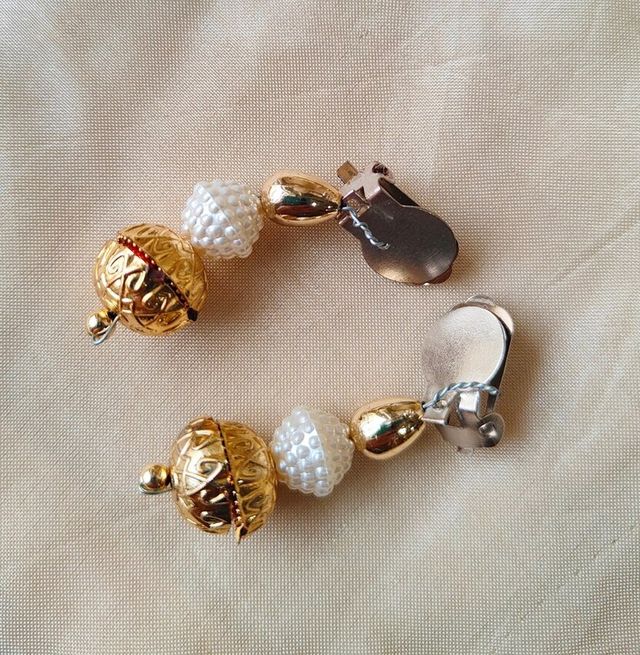 Kids Earring Clip With Moti Work - 4.5 x 0.5 cm