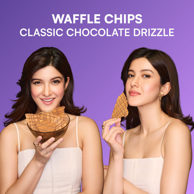 Nova Nova Waffle Chips- Classic Chocolate Drizzle 65 g Combo