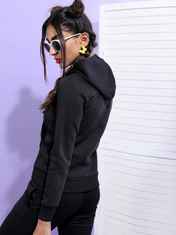 b99a9861-25b7-40b4-9a33-cd5da1de8b15.jpg