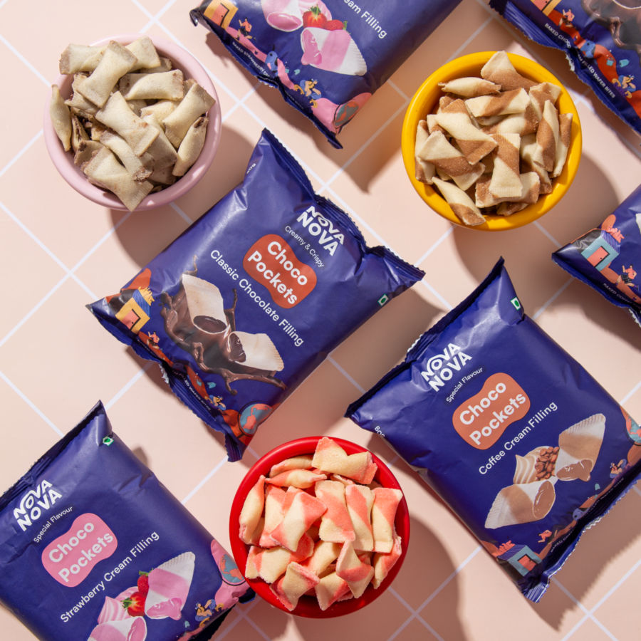 Nova Nova Choco Pockets - Assorted Pack of 3 ( Classic Chocolate, Coffee & Strawberry Cream) 90 g Combo