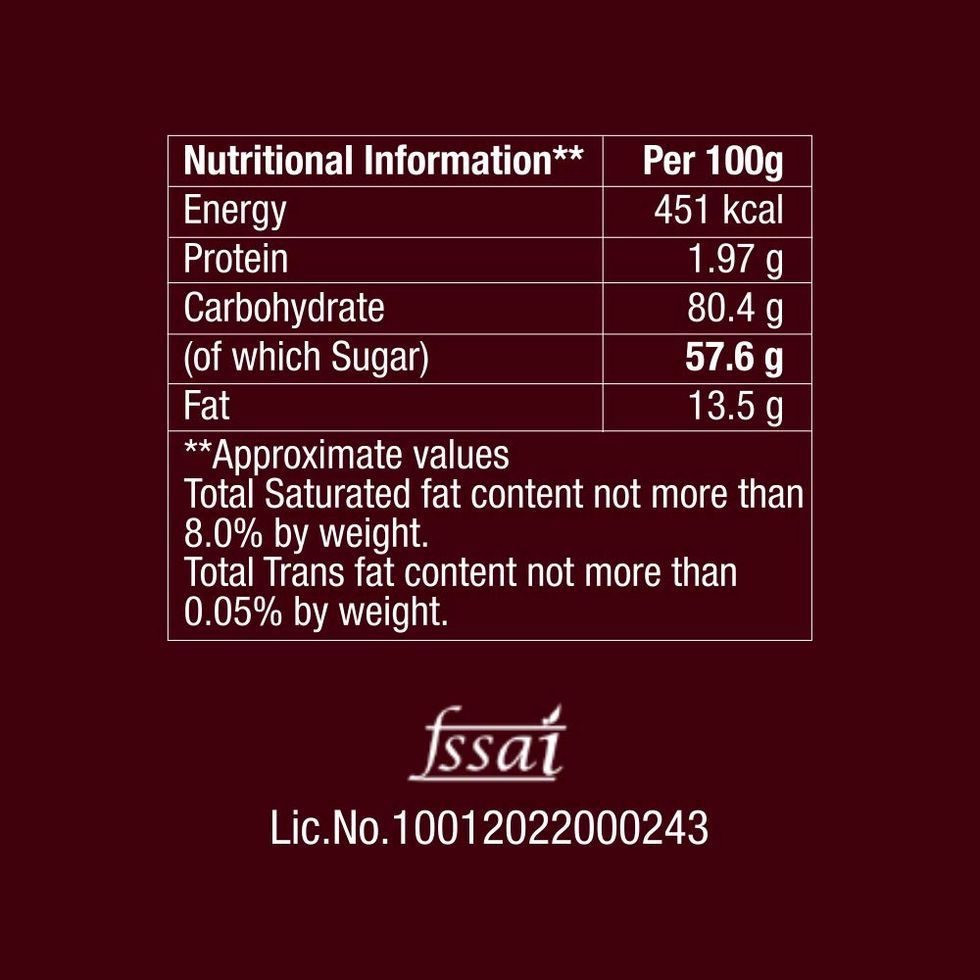 Hershey's Exotic Dark Pomegranate Chocolate Share Bag 100 g Combo