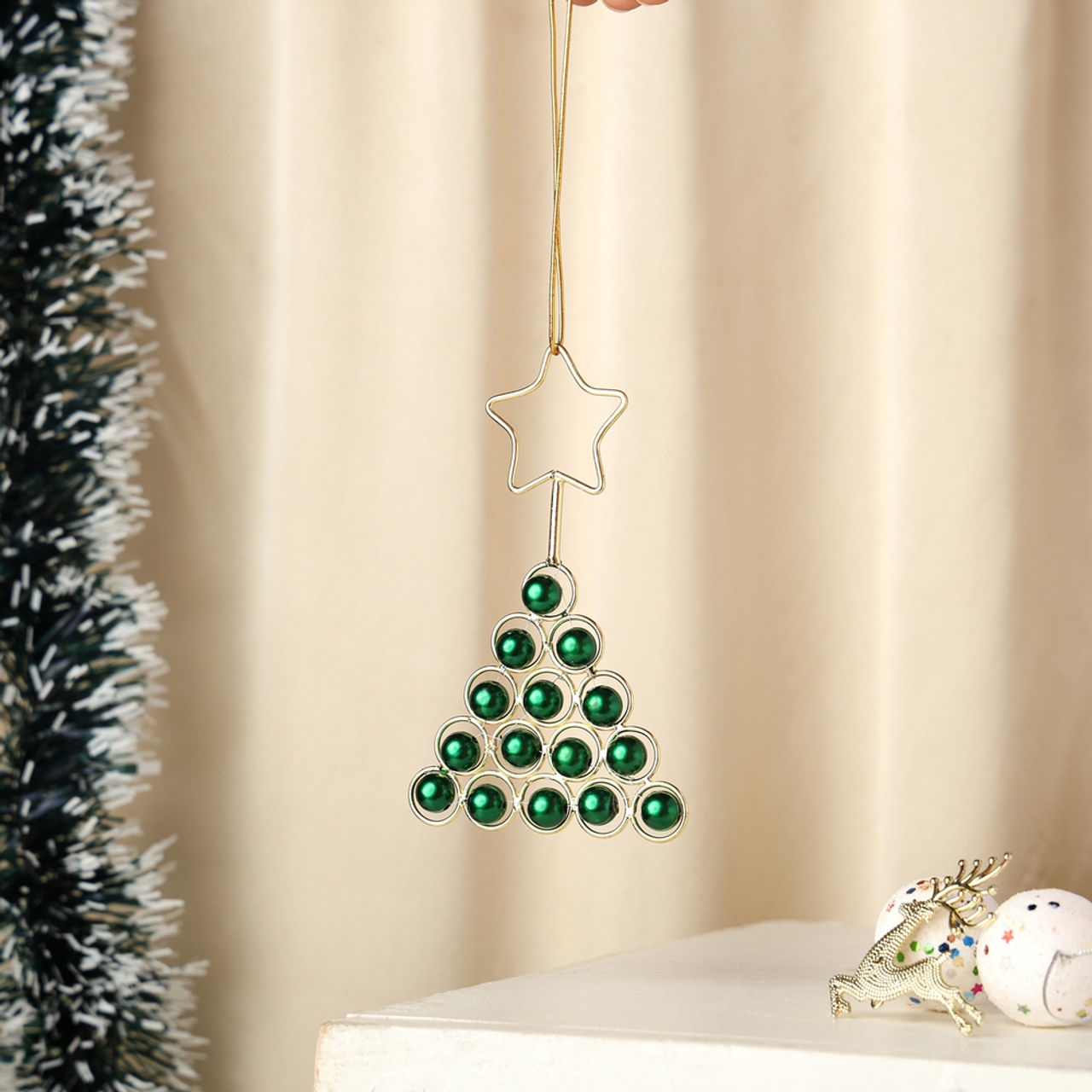 Urban Born Metal Christmas Tree Hanging Ornament For Christmas Decor