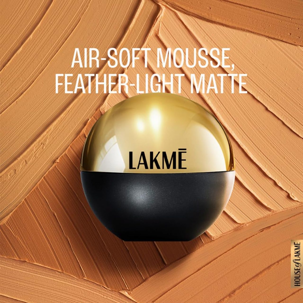 Lakme Xtraordin-airy Mattereal Mousse Foundation, Matte Finish,Has SPF8, 02 Rose Creme,