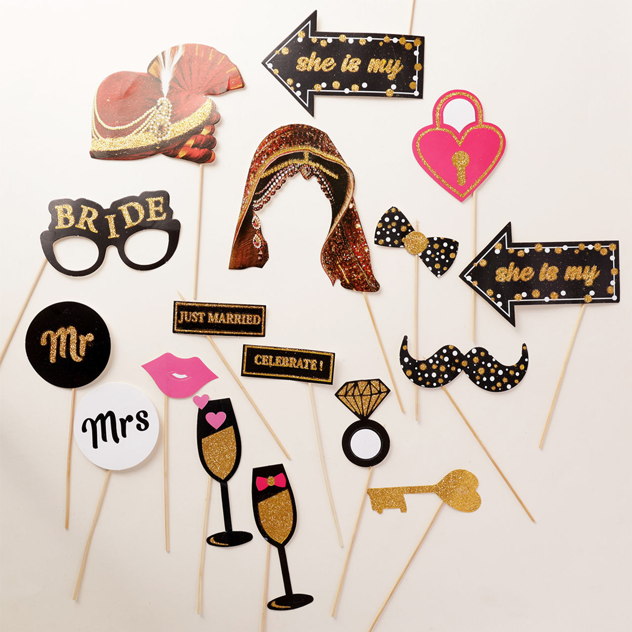 Oye Happy Sangeet Selfie Props