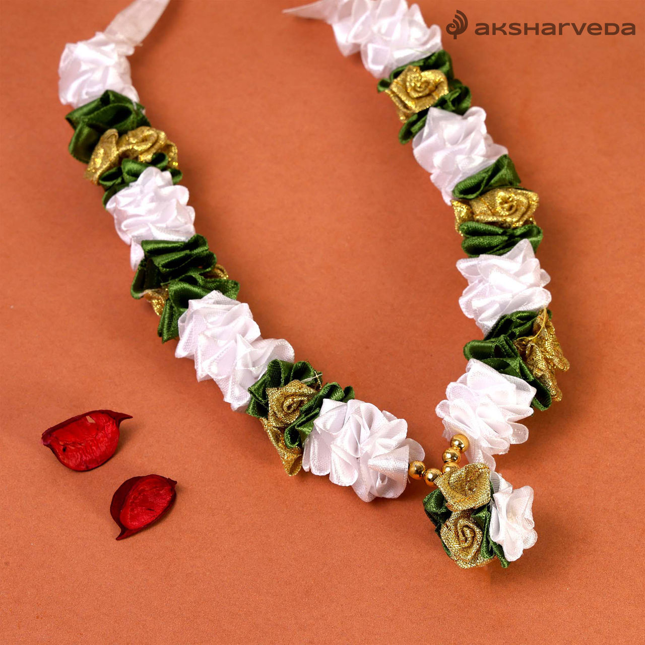 Mayyur Pooja Mala - White | 18 Inch