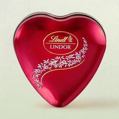 Lindt Heart Tin Chocolate