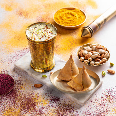 Samosa & Thandai combo