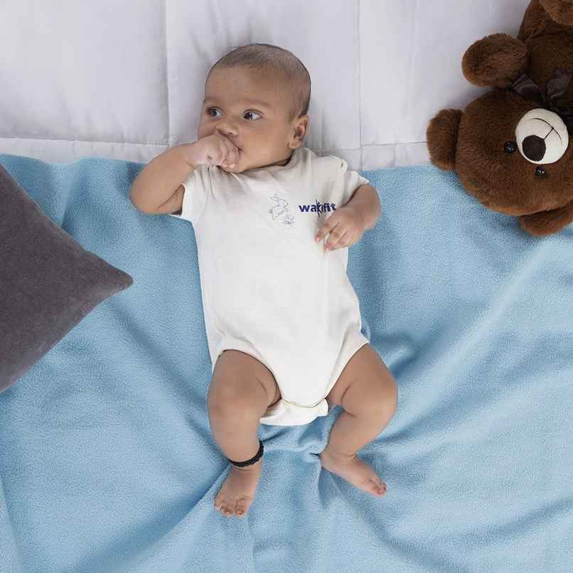 Wakefit Daffy Waterproof Dry Sheets - Large | 140cm x 100cm | Aqua Blue