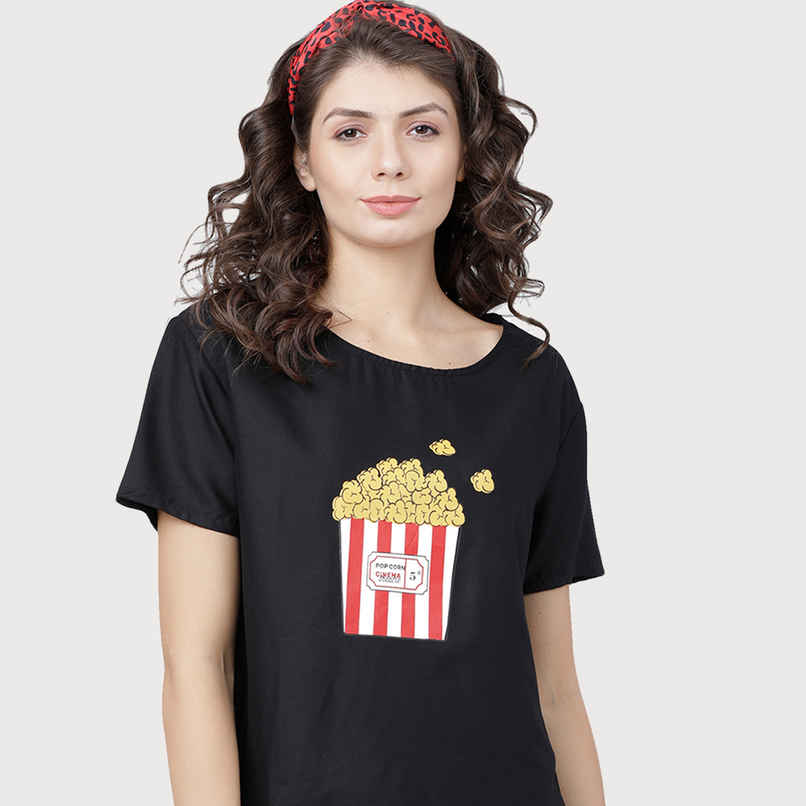 Tokyo Talkies Women's Graphic Printed Round Neck T-Shirt | Black and Red - S