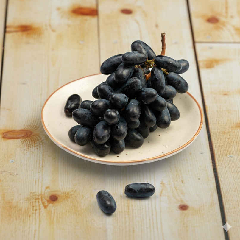 Grapes Black Imported
