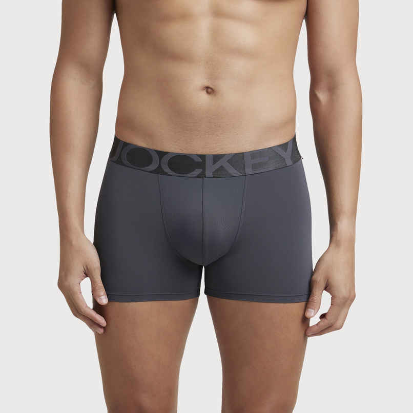 Jockey IC28 Men's Tactel Microfiber Elastane Stretch Underwear Solid Trunk | Ebony-L