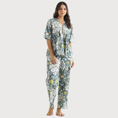 Sanskrutihomes Printed Pure Cotton Night Suit | Green - XXL Sanskrutihomes Printed Pure Cotton Night Suit | Green - XXL