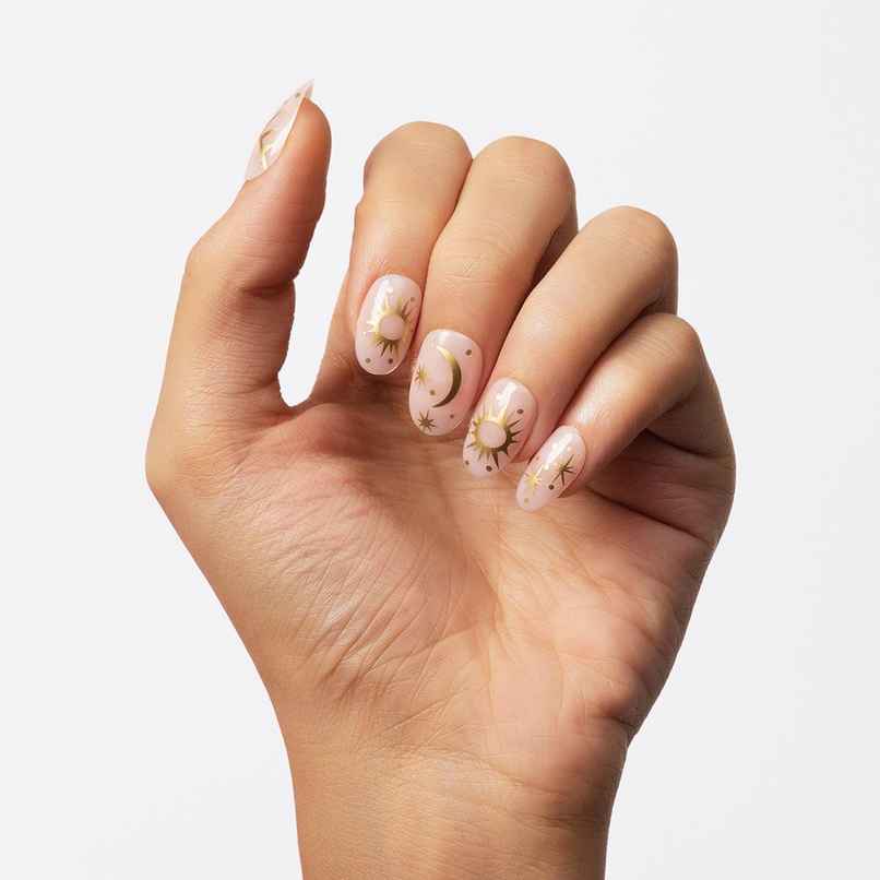 Gush Beauty Nailed It | Reusable Luxury Press On Nails | Gold Short Round | Celestial Gold | Nude & Gold Gush Beauty Nailed It | Reusable Luxury Press On Nails | Gold Short Round | Celestial Gold | Nude & Gold