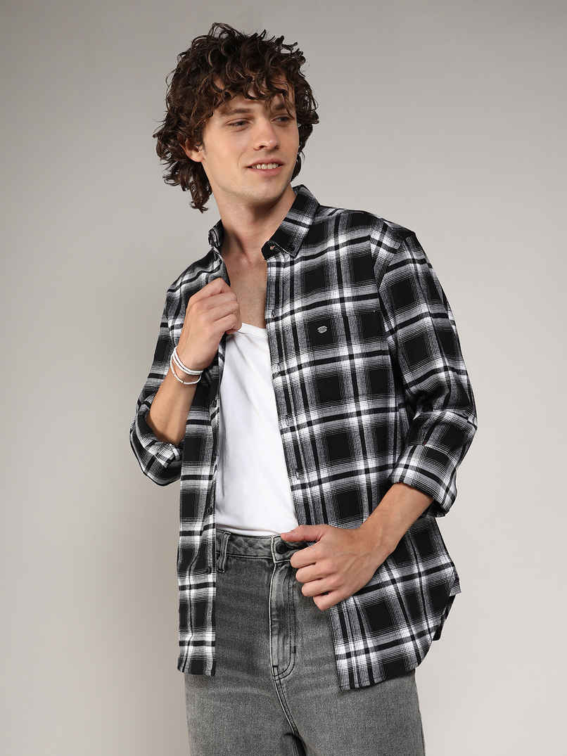 Campus Sutra Men's Brushed Buffalo Check Shirt | Midnight Black & Chalk White - S