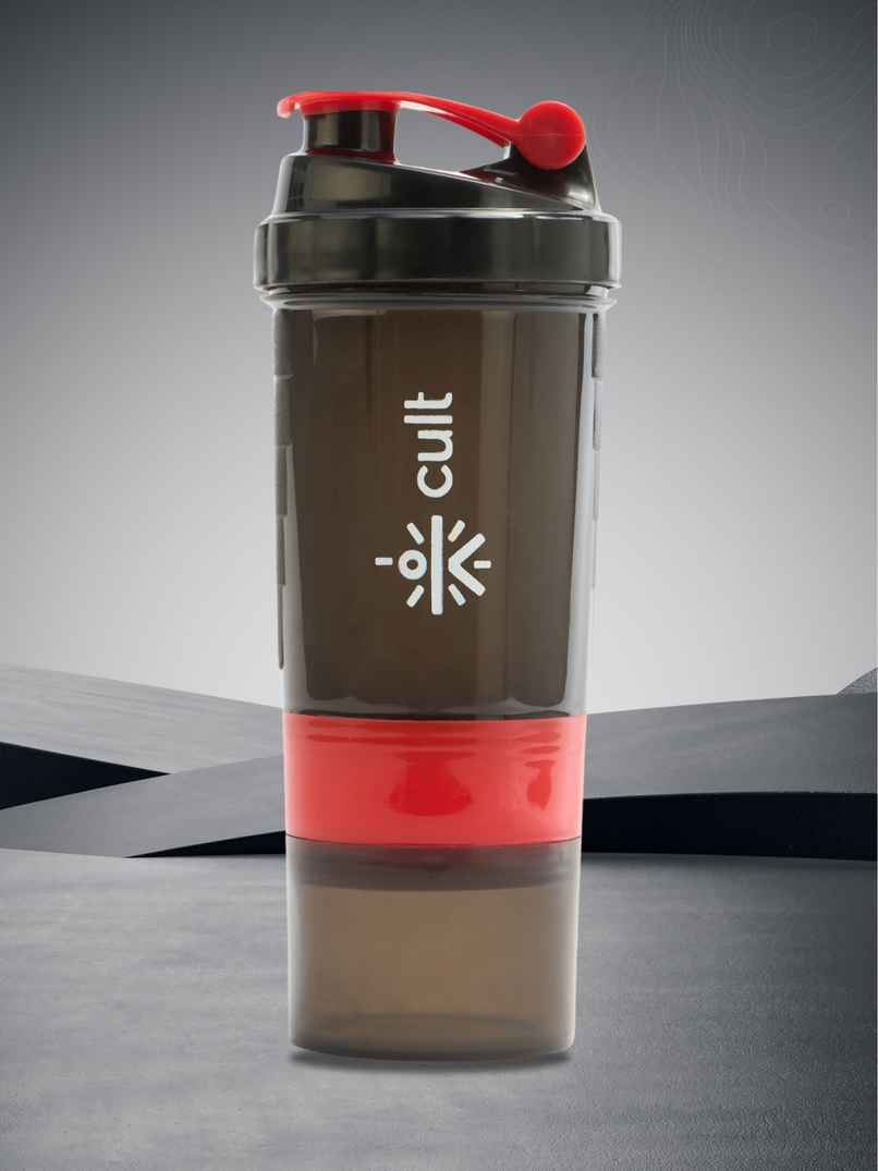 Cult Gym Shaker Bottle 550 ml Black, Red