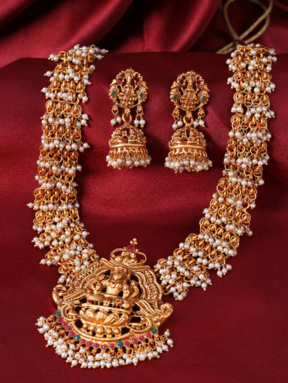 Yellow Chimes Women's Temple Choker Necklace Set | Gold Plated Hanging Pearls