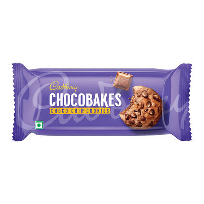 Cadbury Oreo Choco Chip Flavoured Biscuits | Artificial Flavour-free