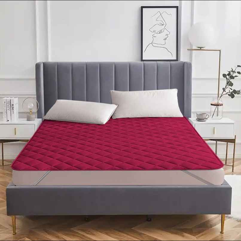 BAY6 Maroon Quilted Microfiber Cotton 350 GSM Mattress Protector For King Size Bed