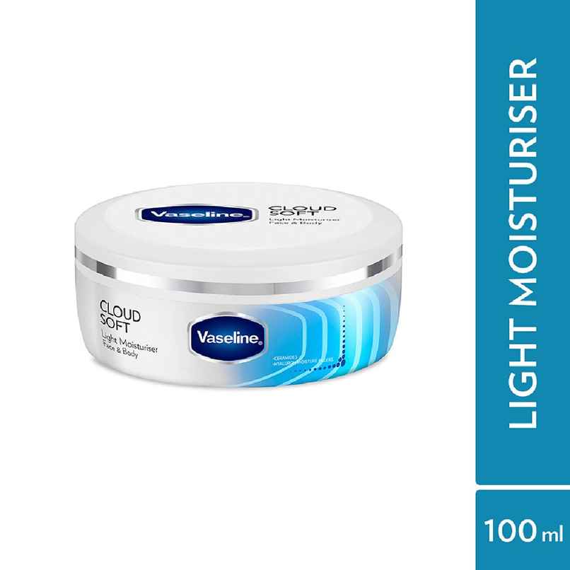 Vaseline Cloud Soft Light Moisturiser | 100 Hours Non-Sticky Hydration |Ceramides & Hyaluron Vaseline Cloud Soft Light Moisturiser | 100 Hours Non-Sticky Hydration |Ceramides & Hyaluron