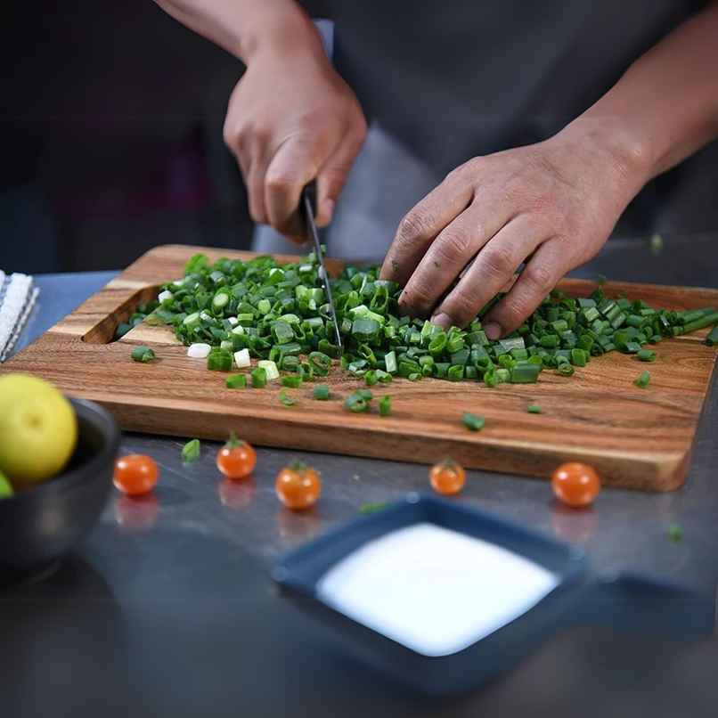 Femora Vegetable Acacia Wood Chopping Board Anti Bacterial Seasoned 135 X 95 Inch (34 X 245 Cm) Femora Vegetable Acacia Wood Chopping Board Anti Bacterial Seasoned 135 X 95 Inch (34 X 245 Cm)