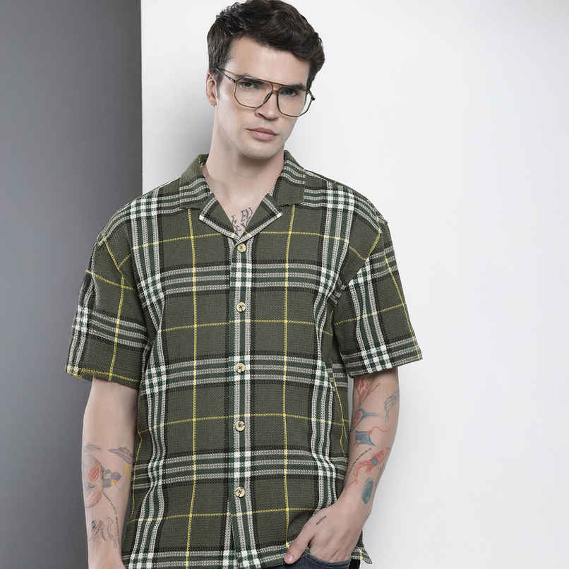 The Indian Garage Co Men's Relaxed Fit Checkered Resort Wear Half Sleeve Shirt | Green - L