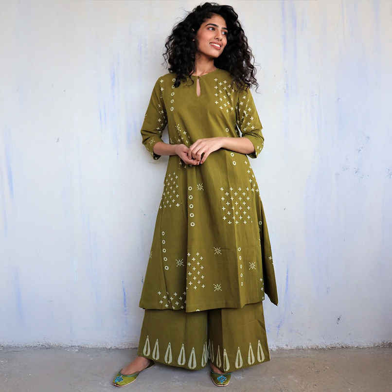 GoSriKi Women's Viscose Rayon Straight Printed Kurta with Palazzo | CHAURYA | Mehandi - M