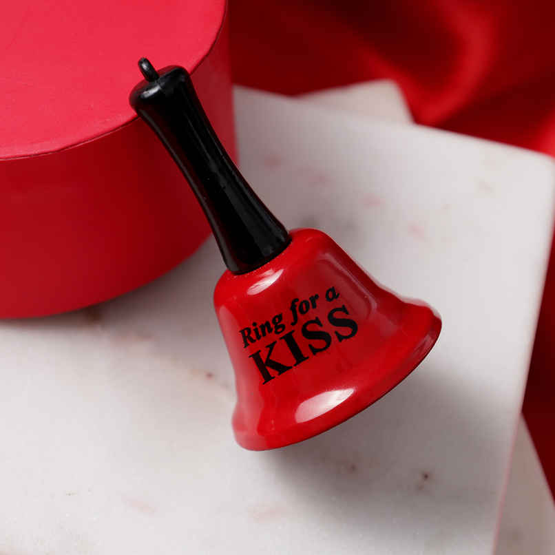 Oye Happy Ring for a Kiss Bell