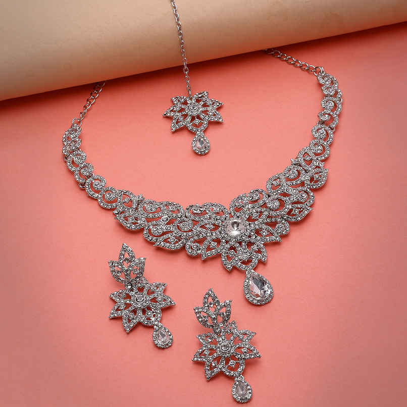 Sukkhi Gracious Rhodium Plated Silver Stone Studded Choker Necklace Set