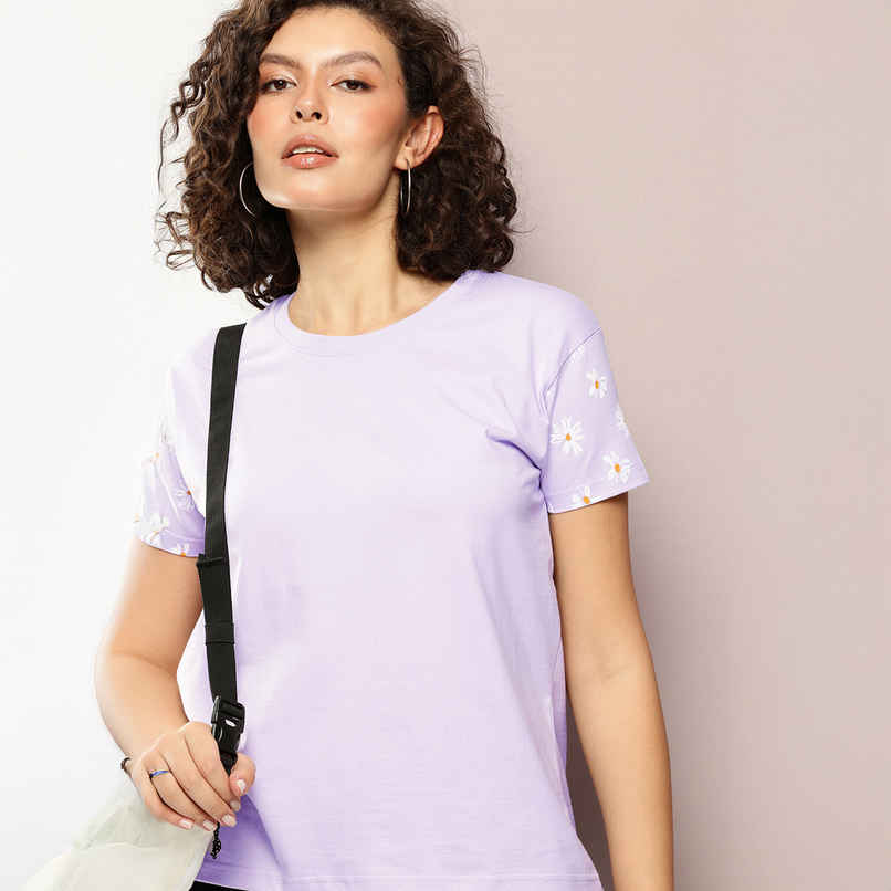 Women's Crew Embroidered Boxy Fit T shirt