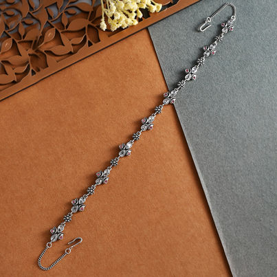 Voylla Abharan Teardrop Cut White And Pink Stones Edgy Maang Tika