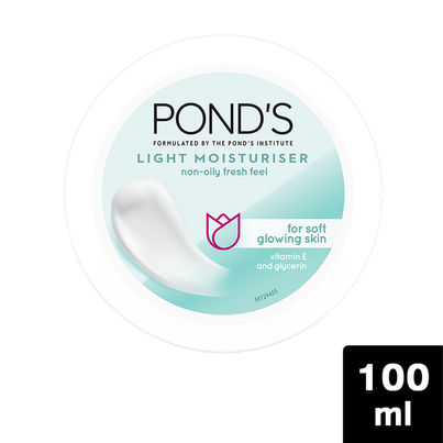 POND'S Light Moisturiser