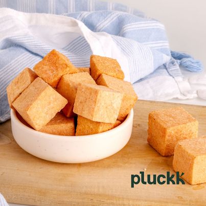 Pluckk Yam Cut