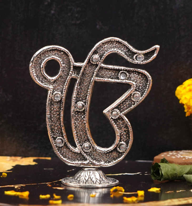 ServDharm Ik Onkar Showpiece
