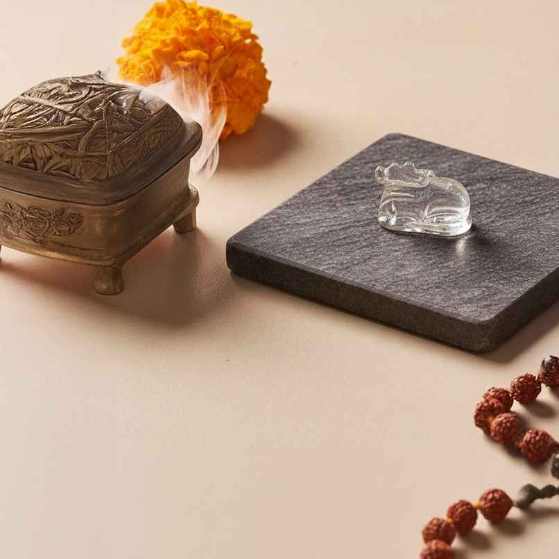 Nandi Idol | Religious Statue | Pure Spatika | Svasti Nandi Idol | Religious Statue | Pure Spatika | Svasti