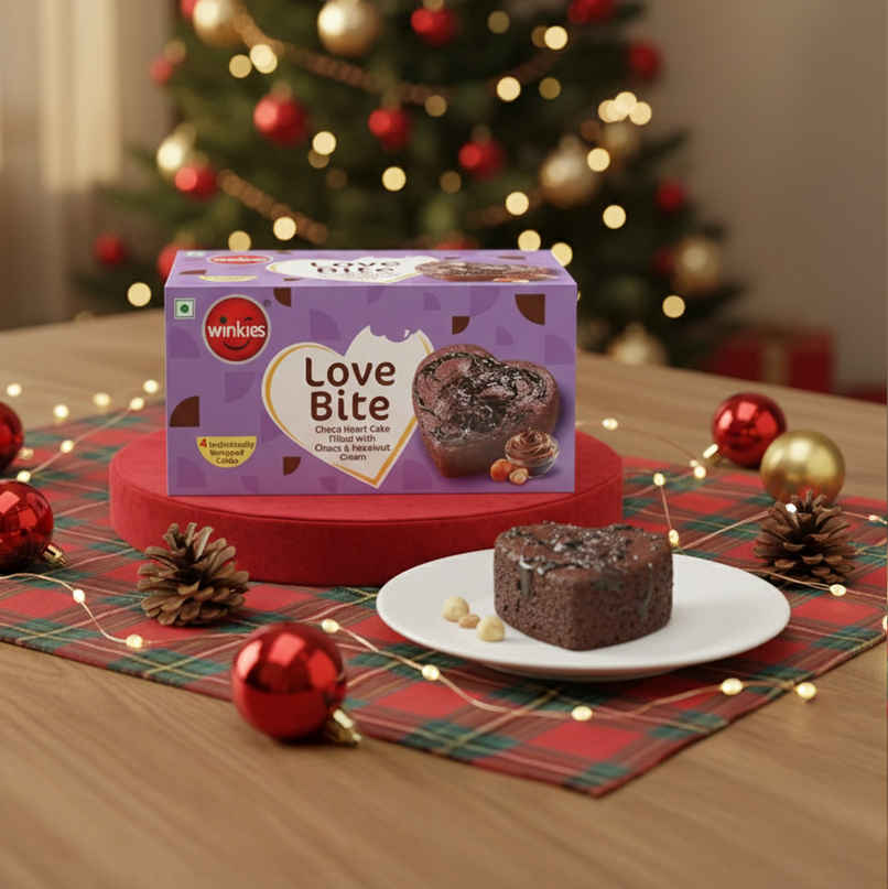 Winkies Love Bite | Choco Heart Cake Filled With Choco & Hazelnut Cream