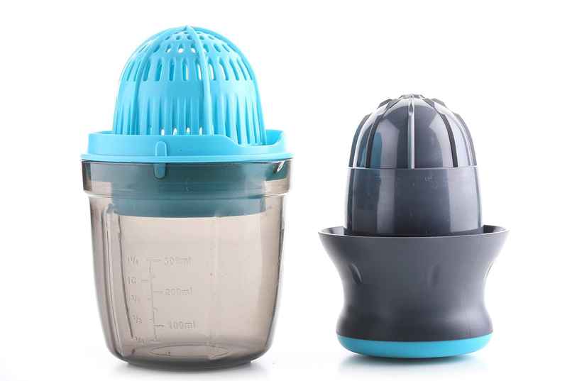 Crystal Plastic Xpress Handy Juicer 2 In 1, Multicolour