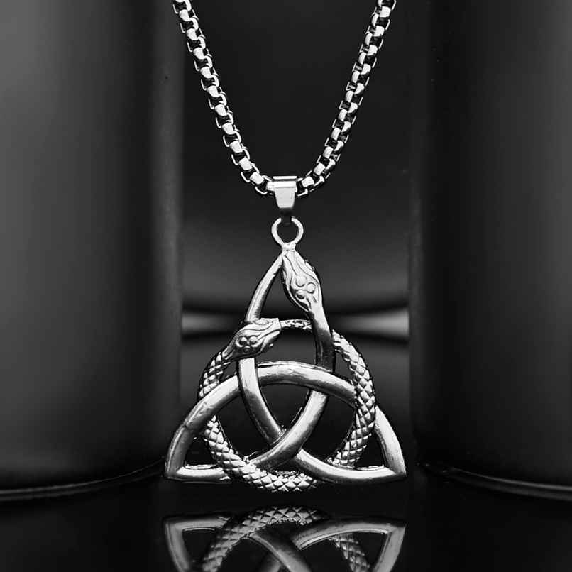 Voylla Eclipse Serpentine Black Men s Pendant