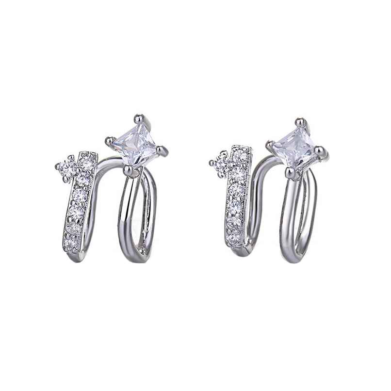 Yellow Chimes Silver Plated Contemporary Studs Earrings Yellow Chimes Silver Plated Contemporary Studs Earrings