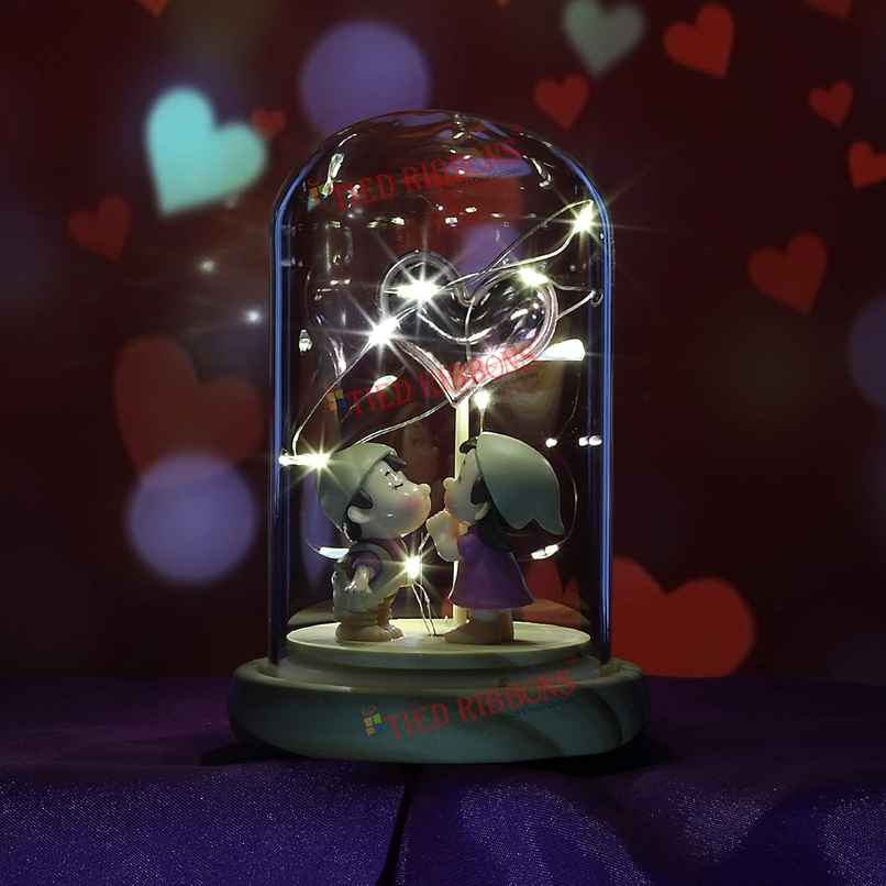 Tied Ribbons Romantic Love Couple Dome With Led Light Lamp Table Decorative Showpiece Statue