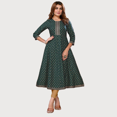 Rangita Women s Green Rayon Embroidered Calf Length Anarkali Kurta | M Rangita Women s Green Rayon Embroidered Calf Length Anarkali Kurta | M