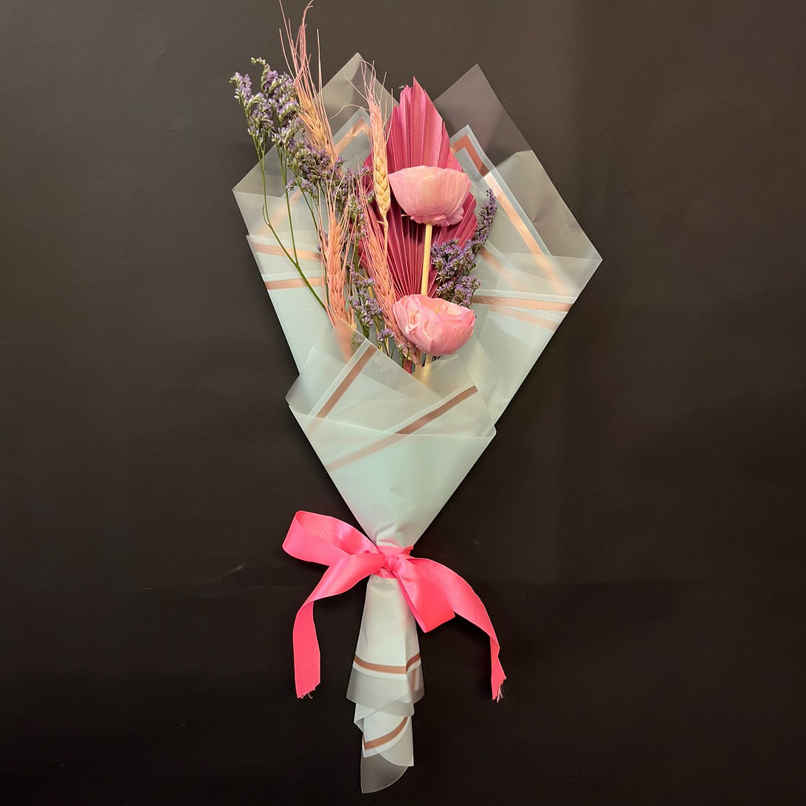 Pink Whisper Love Dried Flower Bouquet | Ideal for Gifting | Farmerr Pink Whisper Love Dried Flower Bouquet | Ideal for Gifting | Farmerr