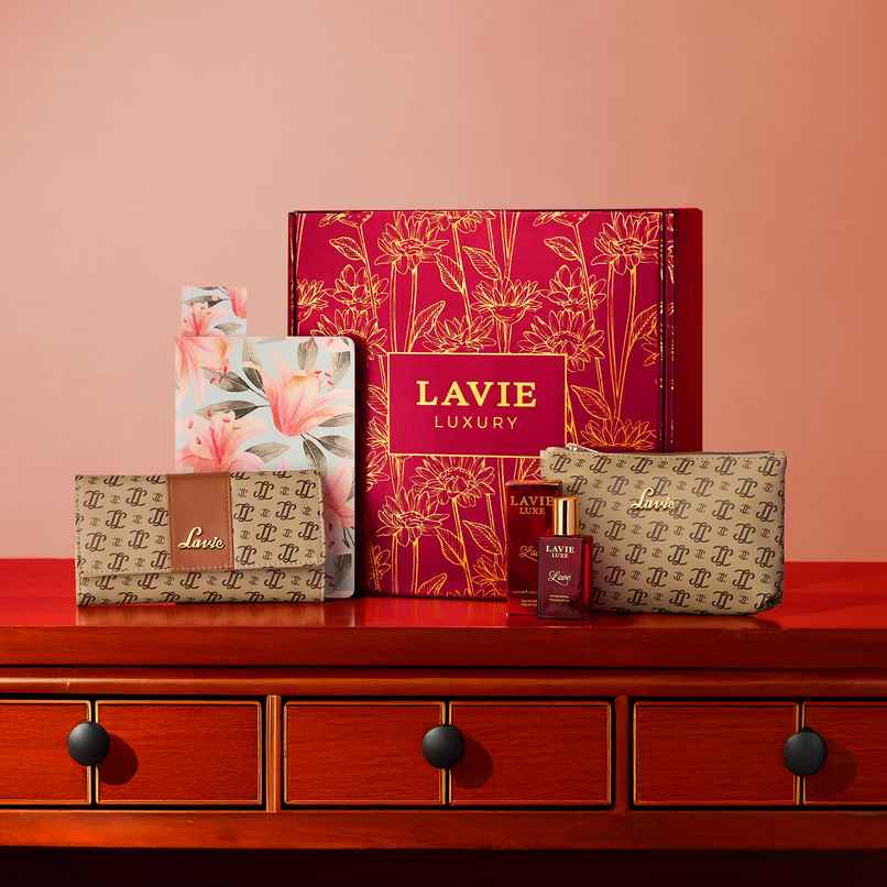 Lavie Scarlet Wallet 1 Women Gift Set