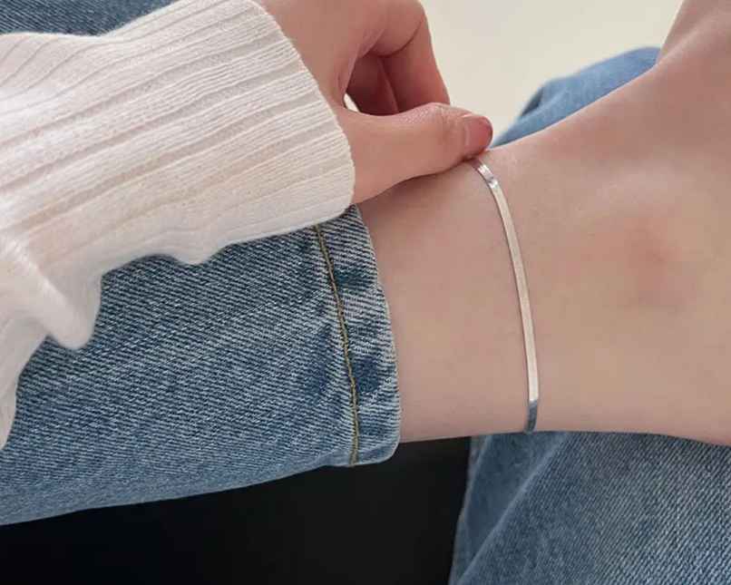 Estailo Fashion Snake Chain Anklet for Women | Stylish Lightweight Statement Jewellery | A0000009