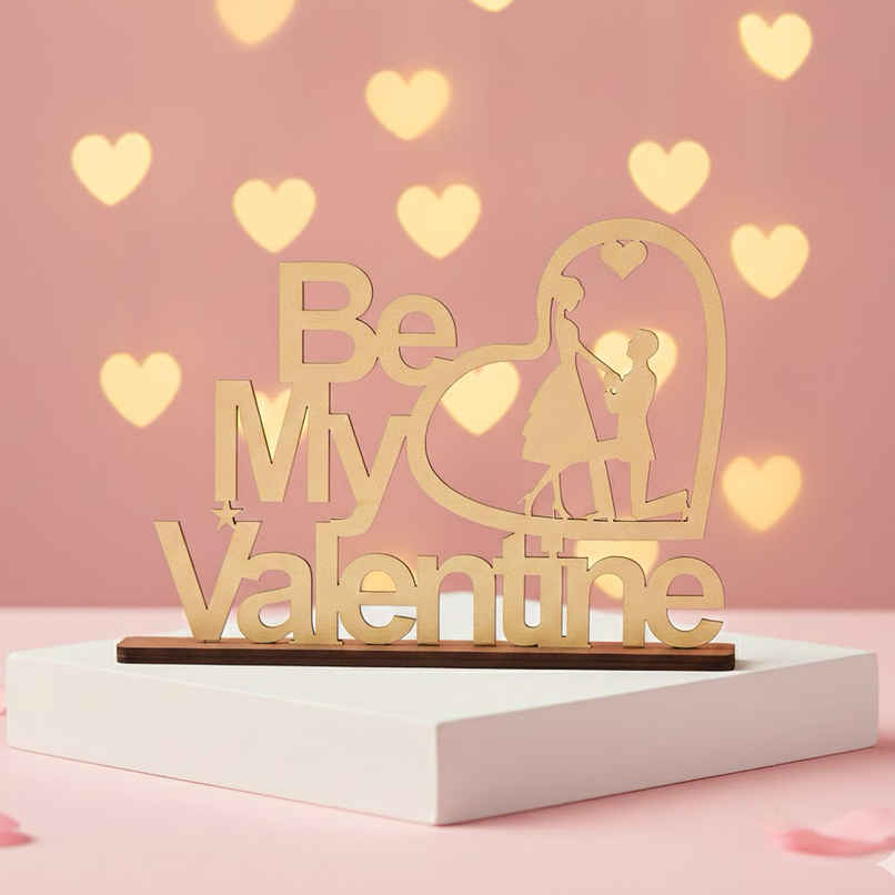 Golden Couple Showpiece Romantic Home Decor Gift | eCraftIndia